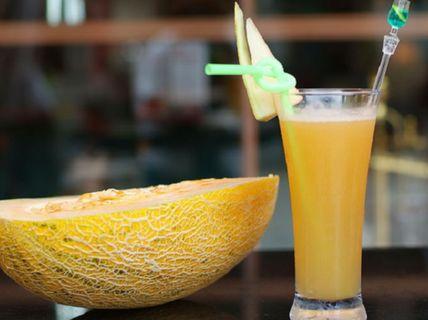 吃蜂蜜水可以吃哈密瓜吗,健康饮食新选择